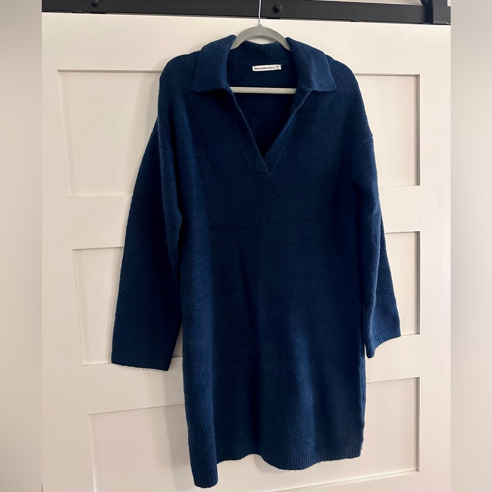 Abercrombie & Fitch Dark Knit Sweater Dress